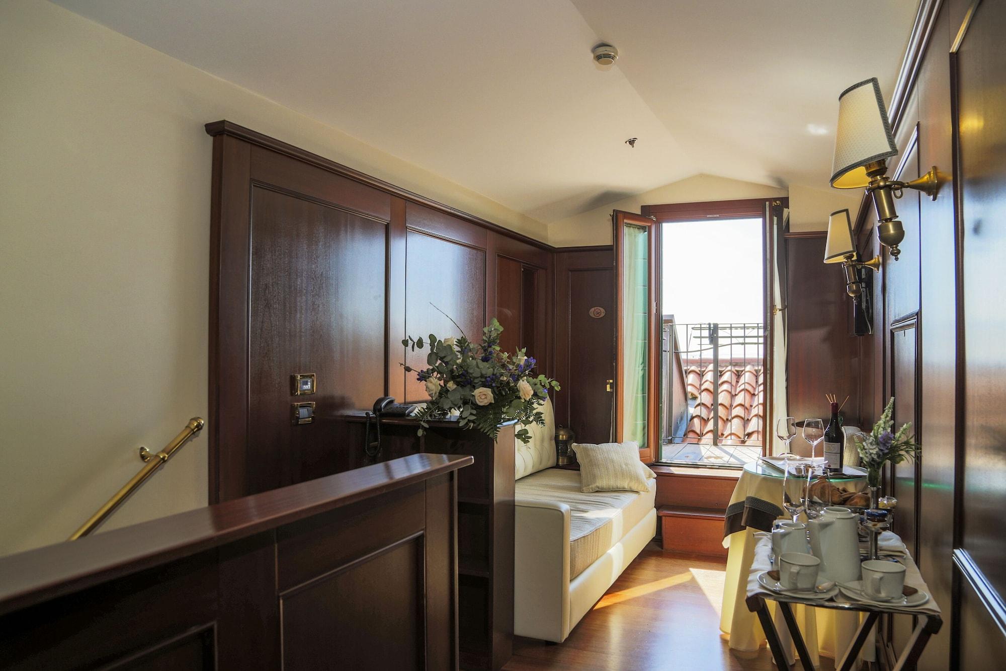 Hotel Bucintoro Velence Kültér fotó