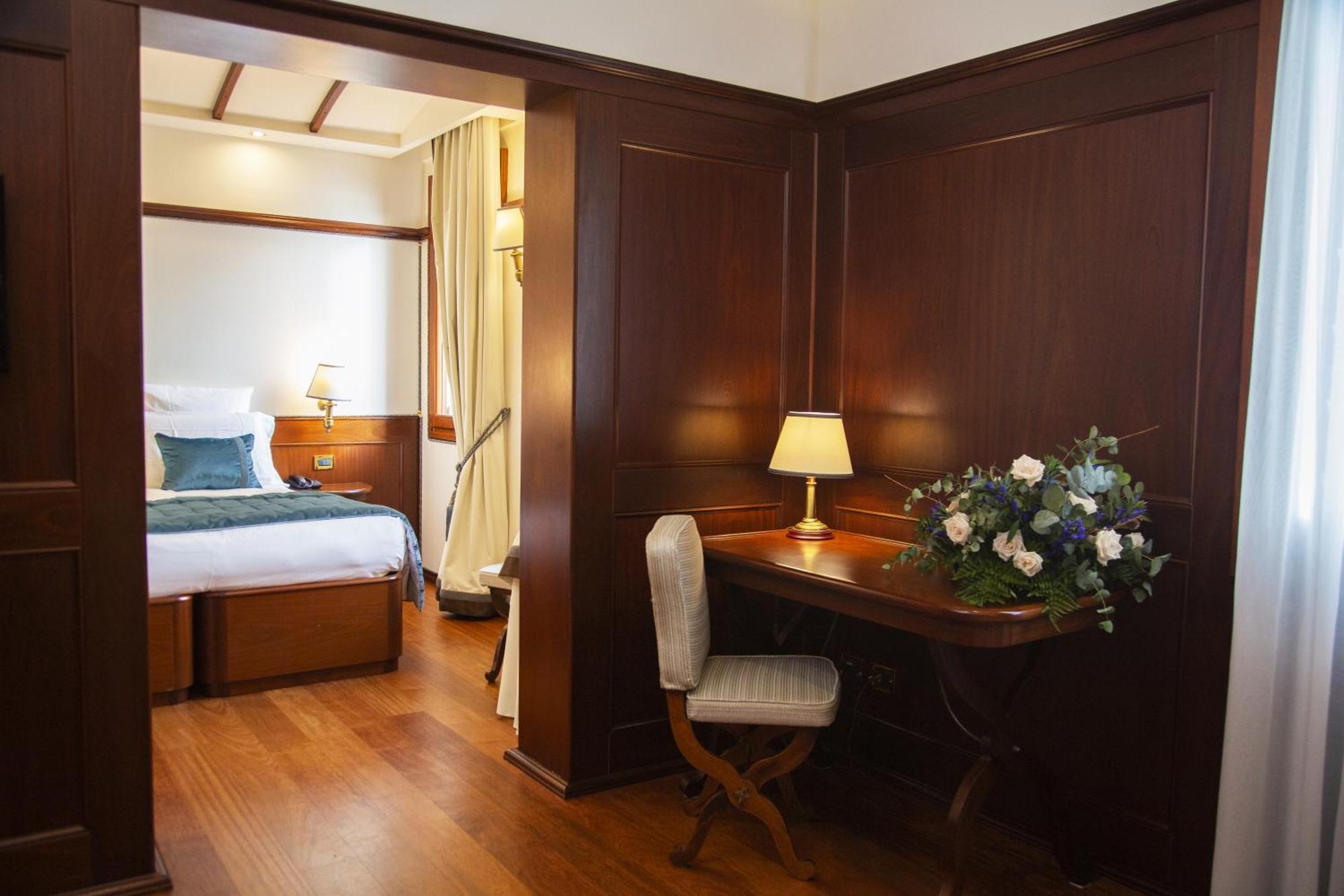 Hotel Bucintoro Velence Kültér fotó