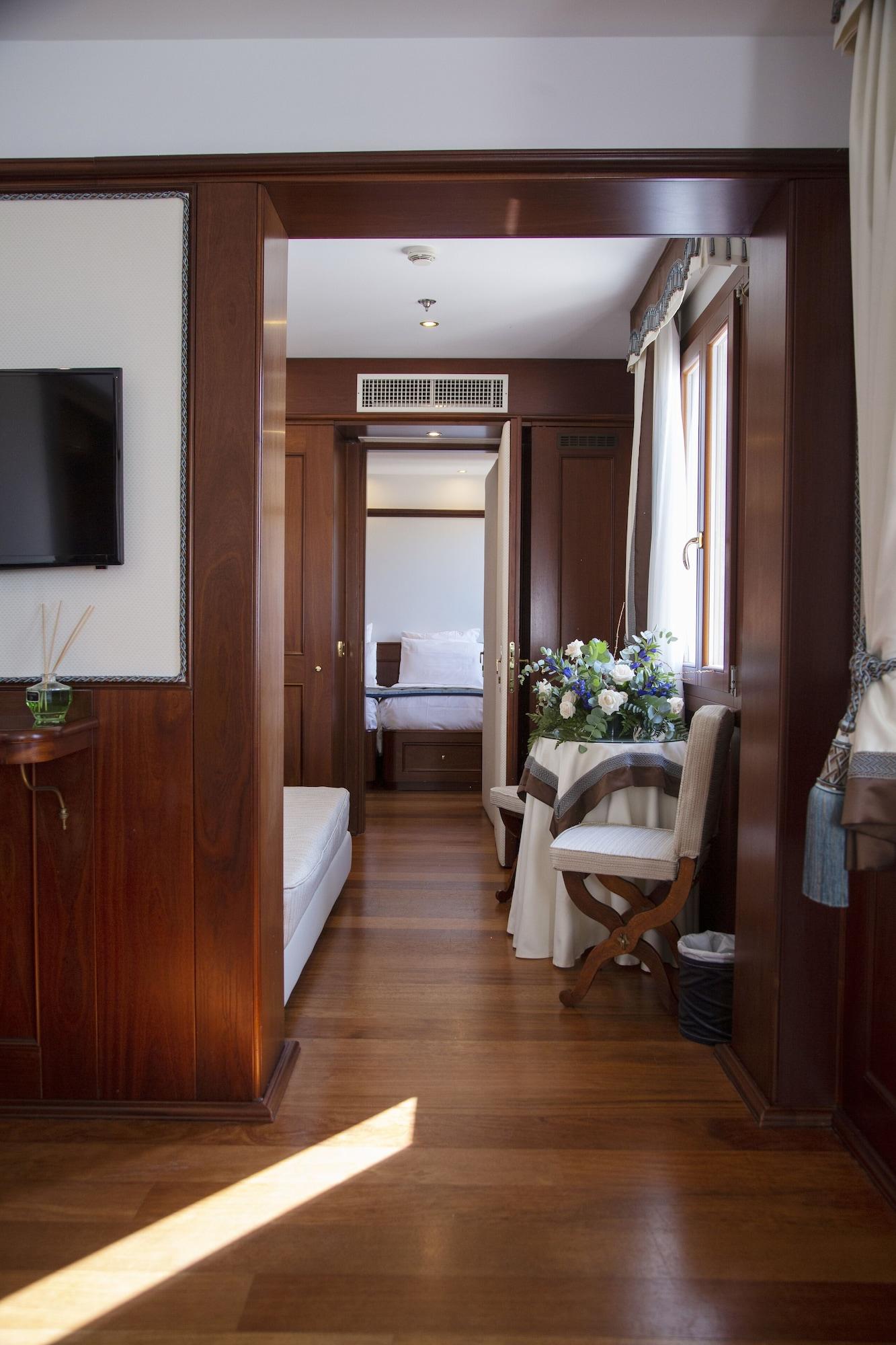 Hotel Bucintoro Velence Kültér fotó